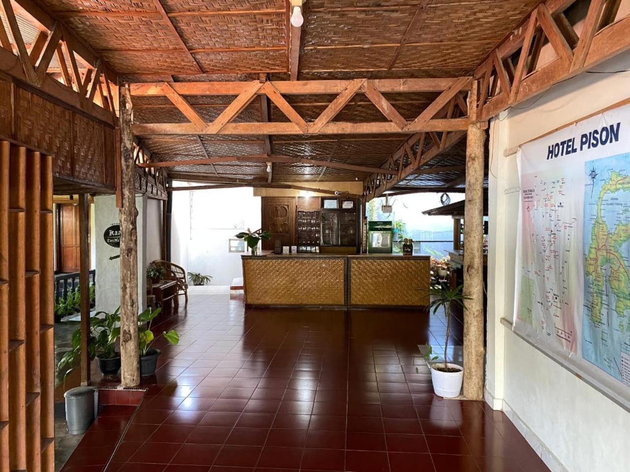 Hotel Pison Rantepao Exteriér fotografie